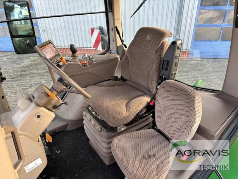 Traktor от тип John Deere 8320 R, Gebrauchtmaschine в Meppen (Снимка 13)
