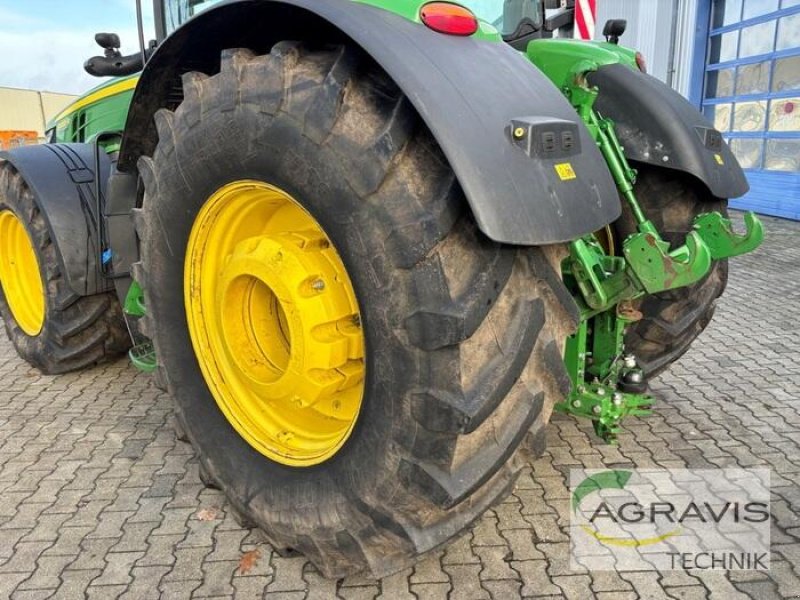 Traktor от тип John Deere 8320 R, Gebrauchtmaschine в Meppen (Снимка 8)