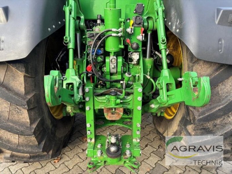 Traktor от тип John Deere 8320 R, Gebrauchtmaschine в Meppen (Снимка 7)