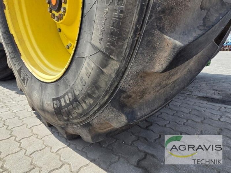 Traktor от тип John Deere 8320 R, Gebrauchtmaschine в Calbe / Saale (Снимка 13)