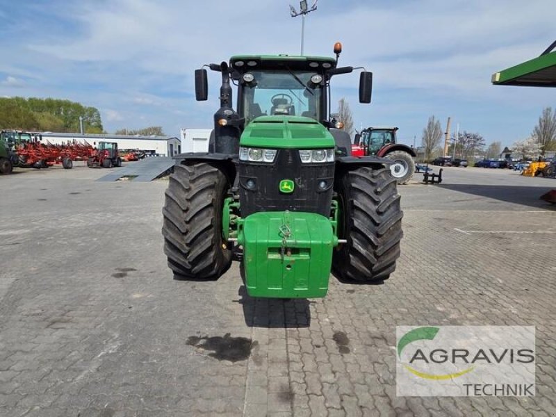 Traktor от тип John Deere 8320 R, Gebrauchtmaschine в Calbe / Saale (Снимка 9)