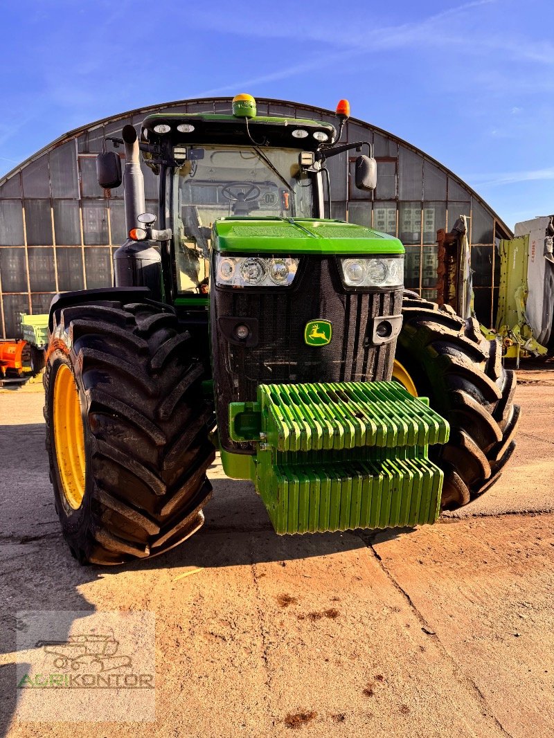 Traktor типа John Deere 8320 R, Gebrauchtmaschine в Liebenwalde (Фотография 3)