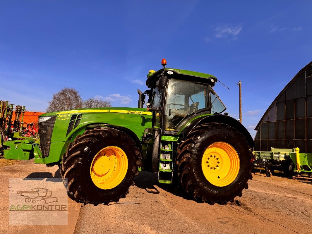 Traktor типа John Deere 8320 R, Gebrauchtmaschine в Liebenwalde (Фотография 4)