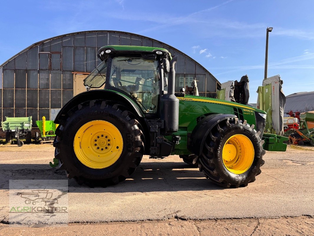 Traktor типа John Deere 8320 R, Gebrauchtmaschine в Liebenwalde (Фотография 11)
