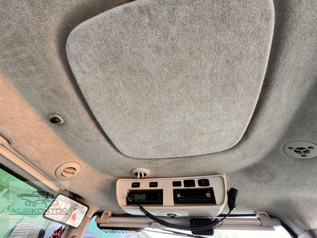 Traktor типа John Deere 8320 R, Gebrauchtmaschine в Liebenwalde (Фотография 12)