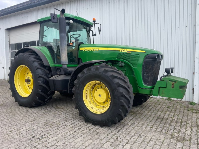 Traktor des Typs John Deere 8320, Gebrauchtmaschine in Dinklage (Bild 1)