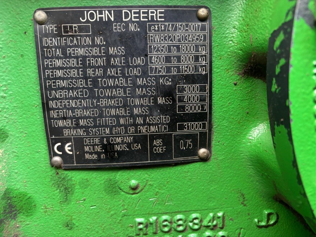 Traktor van het type John Deere 8320, Gebrauchtmaschine in Neubrandenburg (Foto 13)