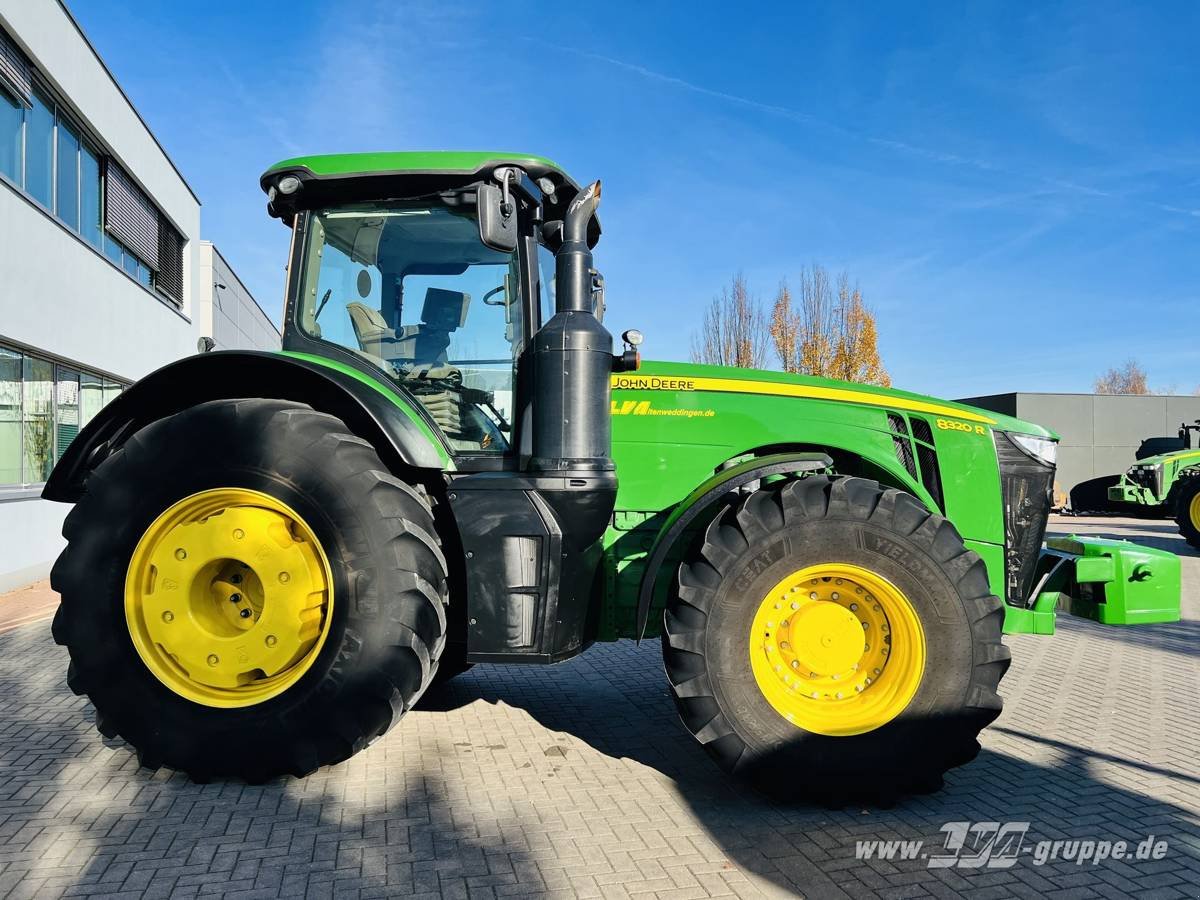 Traktor типа John Deere 8320R E23-PowerShift, Gebrauchtmaschine в Sülzetal OT Altenweddingen (Фотография 12)