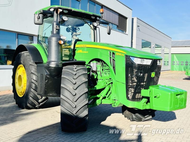 Traktor vrste John Deere 8320R E23-PowerShift, Gebrauchtmaschine v Sülzetal OT Altenweddingen (Slika 2)