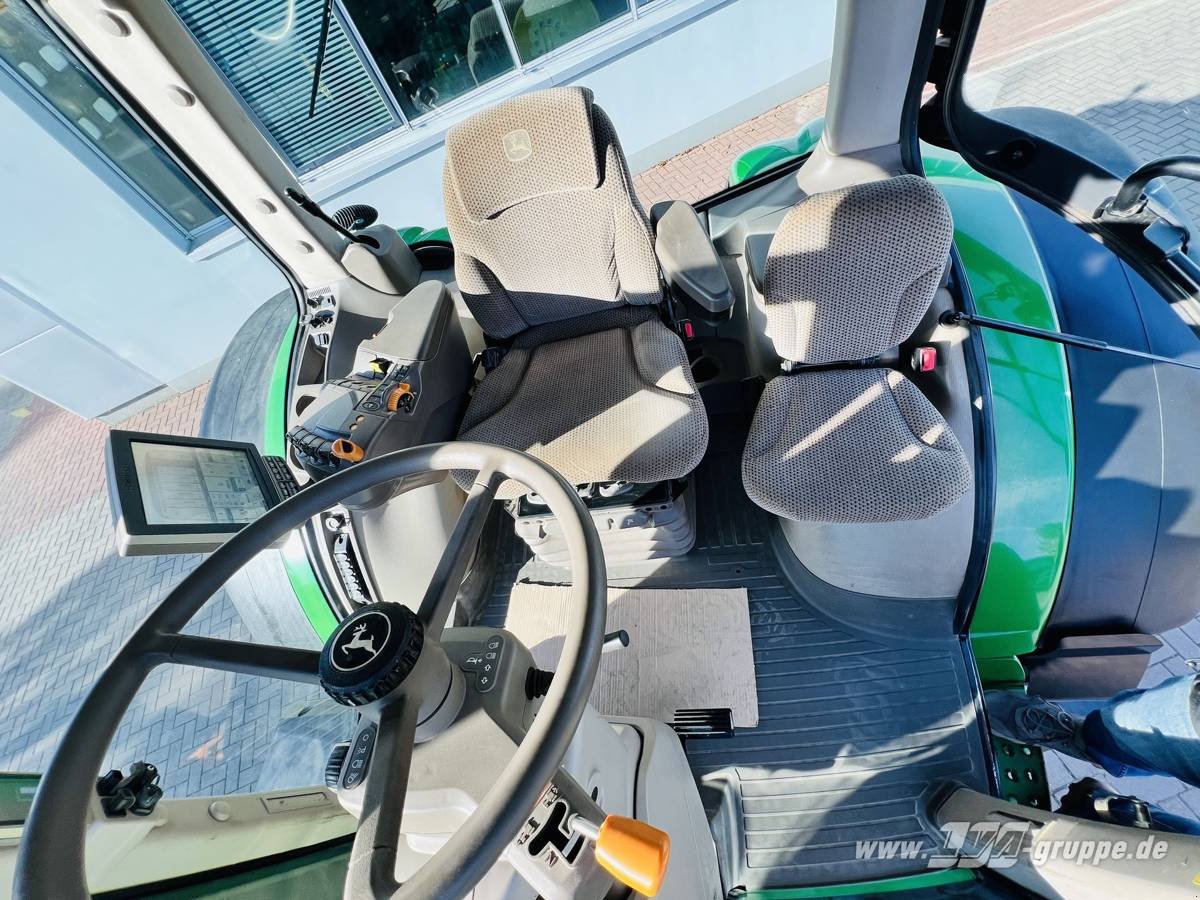 Traktor типа John Deere 8320R E23-PowerShift, Gebrauchtmaschine в Sülzetal OT Altenweddingen (Фотография 9)