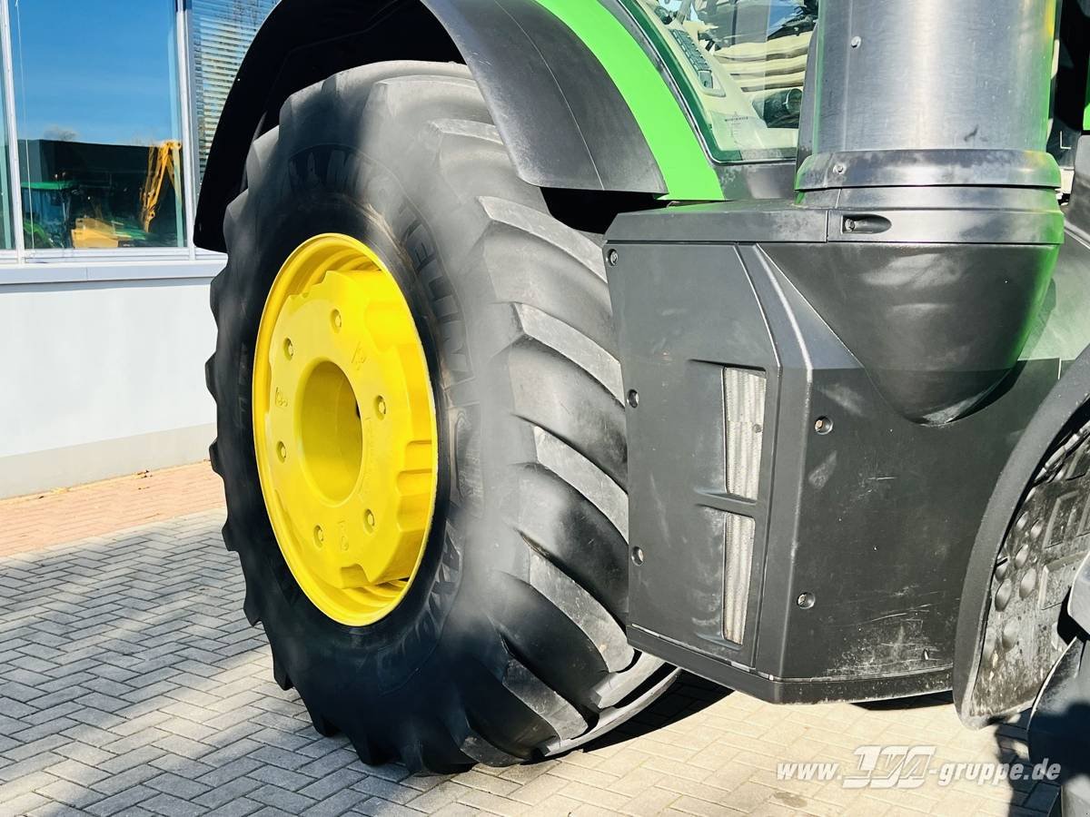 Traktor типа John Deere 8320R E23-PowerShift, Gebrauchtmaschine в Sülzetal OT Altenweddingen (Фотография 17)