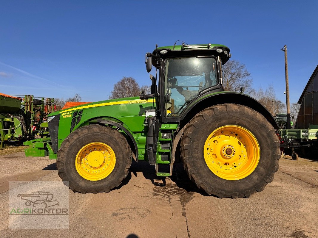 Traktor typu John Deere 8320R # e23, Gebrauchtmaschine w Liebenwalde (Zdjęcie 17)