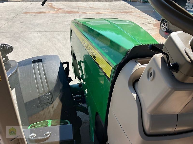 Traktor a típus John Deere 8320R *Powr Shift 16/5*, Gebrauchtmaschine ekkor: Salsitz (Kép 28)