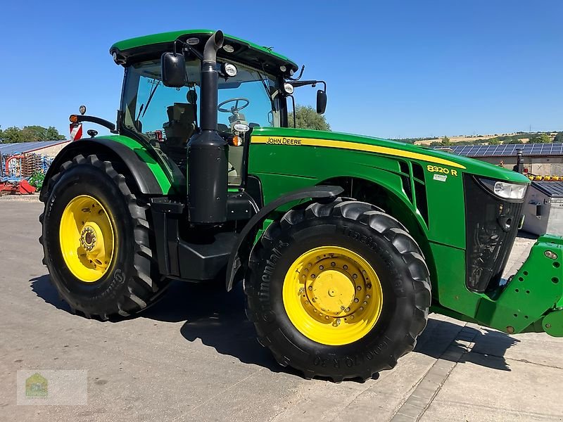 Traktor от тип John Deere 8320R Powr Shift *Ohne AdBlue*, Gebrauchtmaschine в Salsitz (Снимка 18)