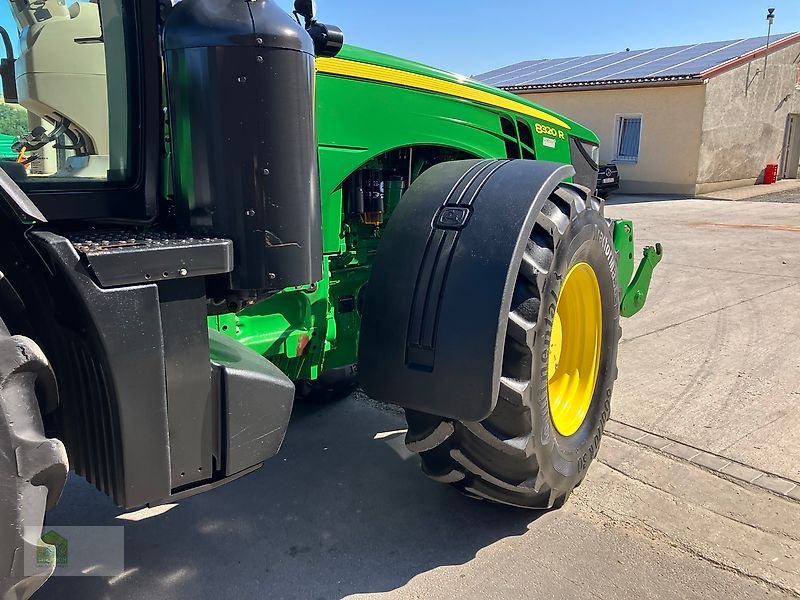 Traktor от тип John Deere 8320R Powr Shift *Ohne AdBlue*, Gebrauchtmaschine в Salsitz (Снимка 20)