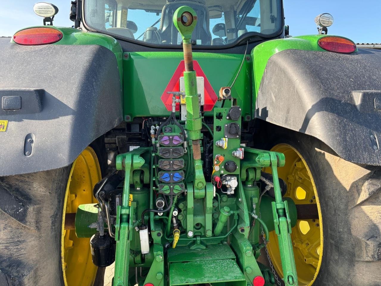 Traktor van het type John Deere 8320R, Gebrauchtmaschine in Næstved (Foto 5)
