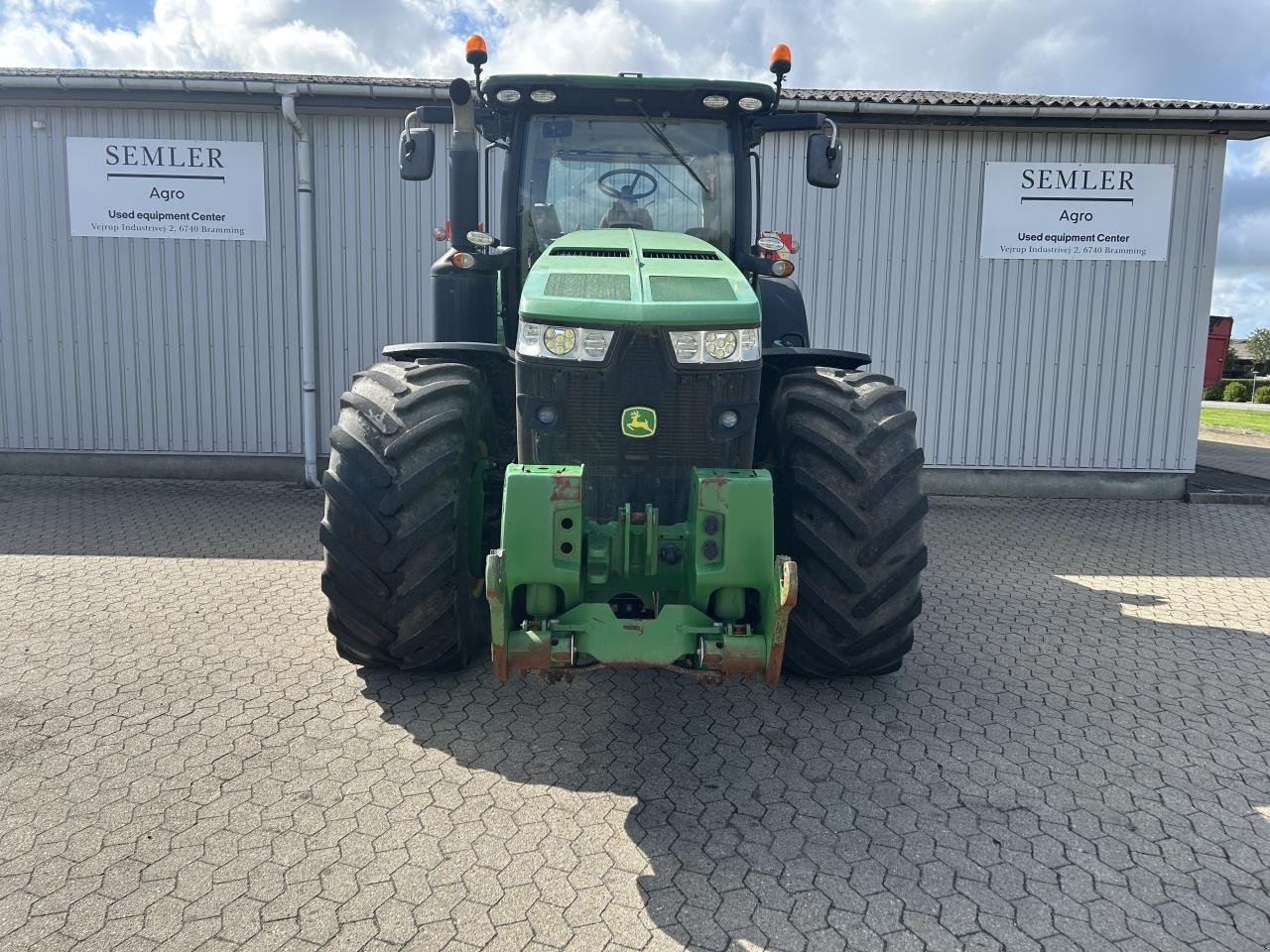 Traktor типа John Deere 8320R, Gebrauchtmaschine в Bramming (Фотография 10)