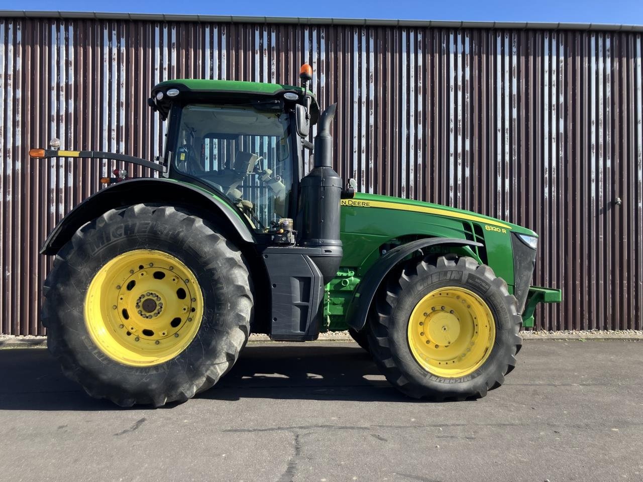 Traktor vrste John Deere 8320R, Gebrauchtmaschine v Odense (Slika 9)