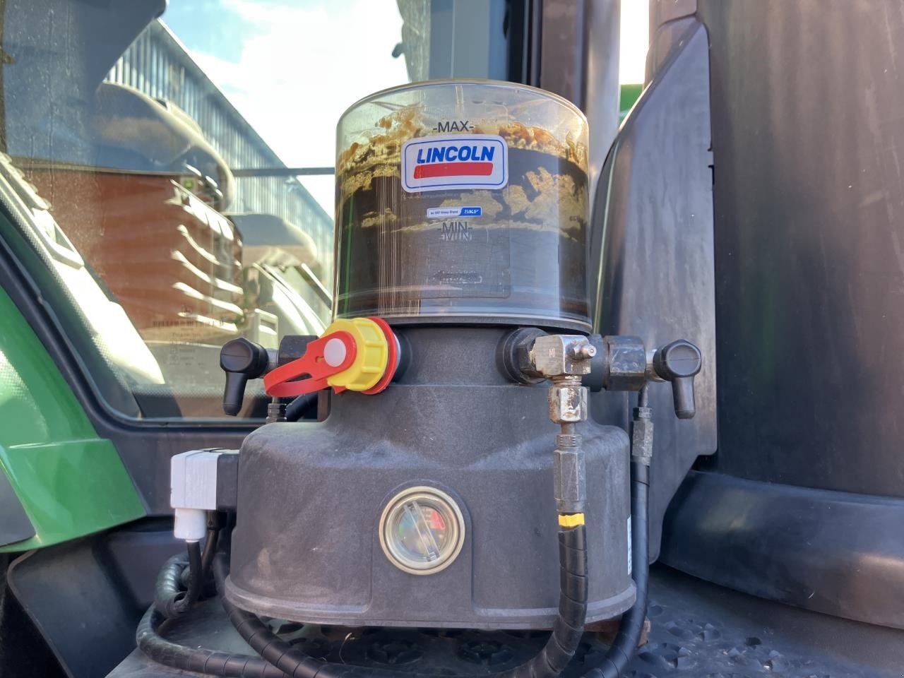 Traktor vrste John Deere 8320R, Gebrauchtmaschine v Odense (Slika 12)