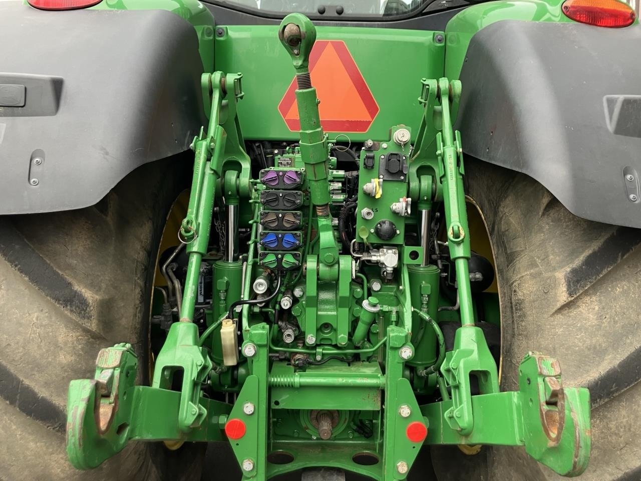 Traktor van het type John Deere 8320R, Gebrauchtmaschine in Odense (Foto 12)