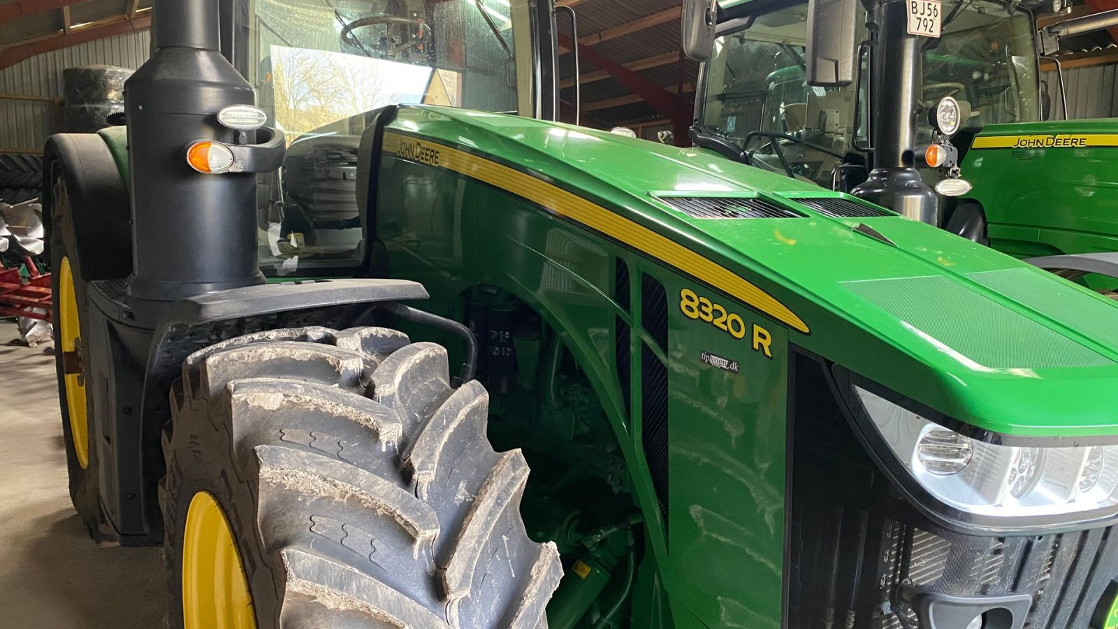 Traktor des Typs John Deere 8320R, Gebrauchtmaschine in Bredsten (Bild 2)