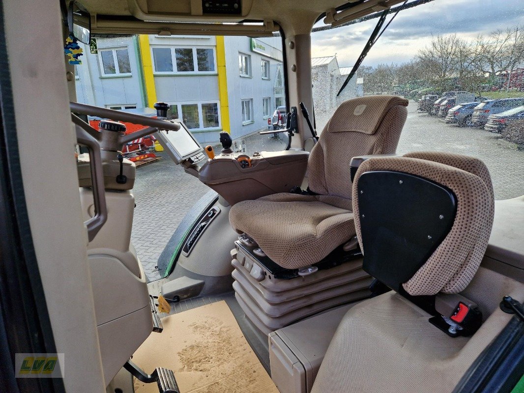 Traktor typu John Deere 8320R, Gebrauchtmaschine v Schenkenberg (Obrázek 3)