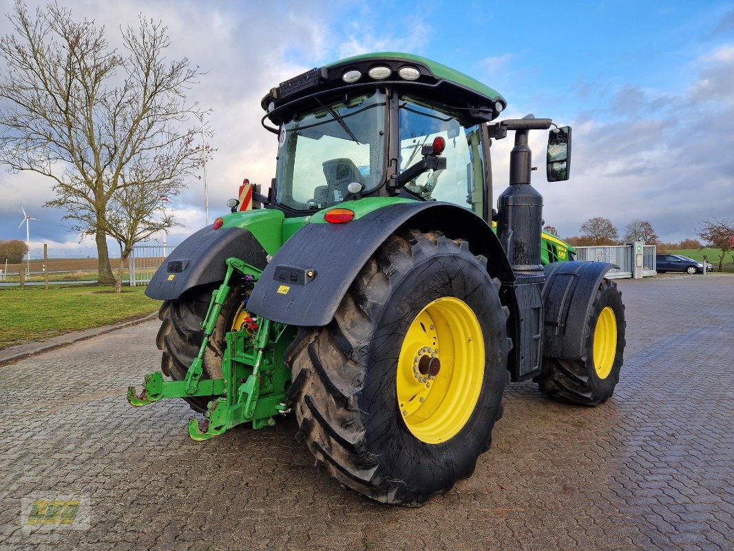 Traktor typu John Deere 8320R, Gebrauchtmaschine v Schenkenberg (Obrázek 8)