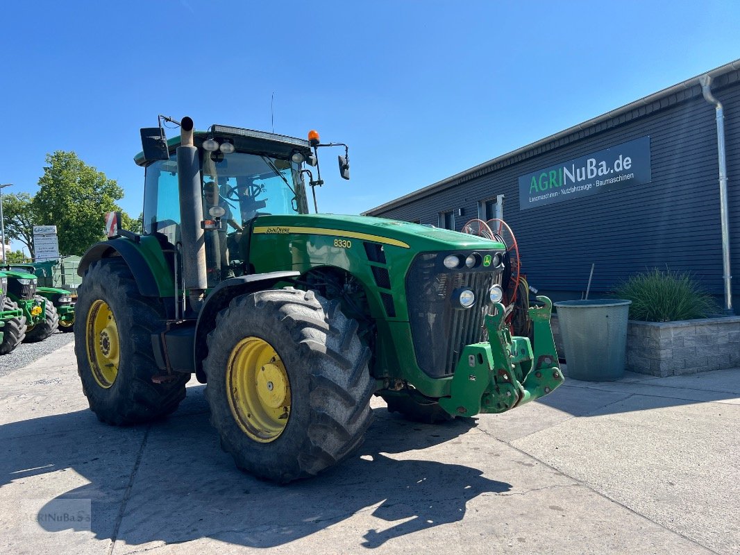 Traktor of the type John Deere 8330 AutoPowr, Gebrauchtmaschine in Prenzlau (Picture 1)