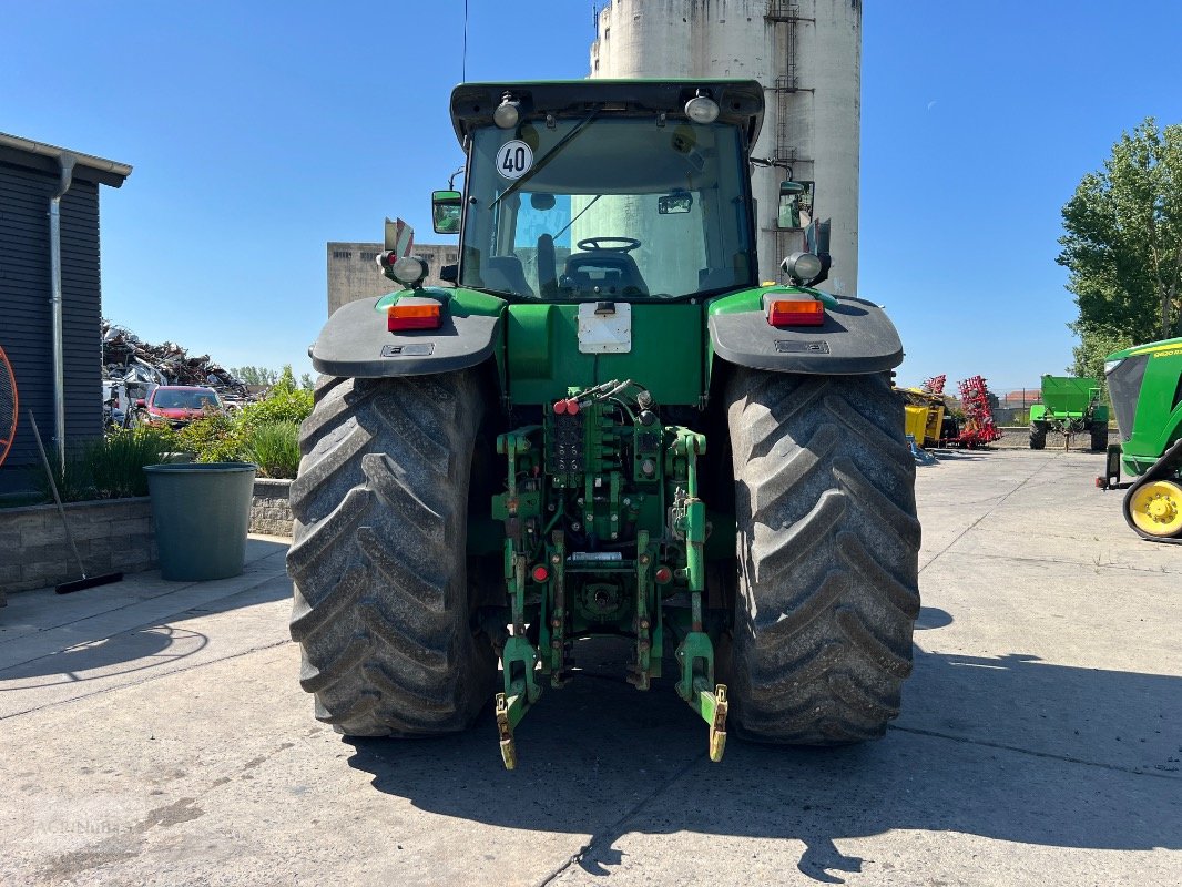 Traktor of the type John Deere 8330 AutoPowr, Gebrauchtmaschine in Prenzlau (Picture 4)
