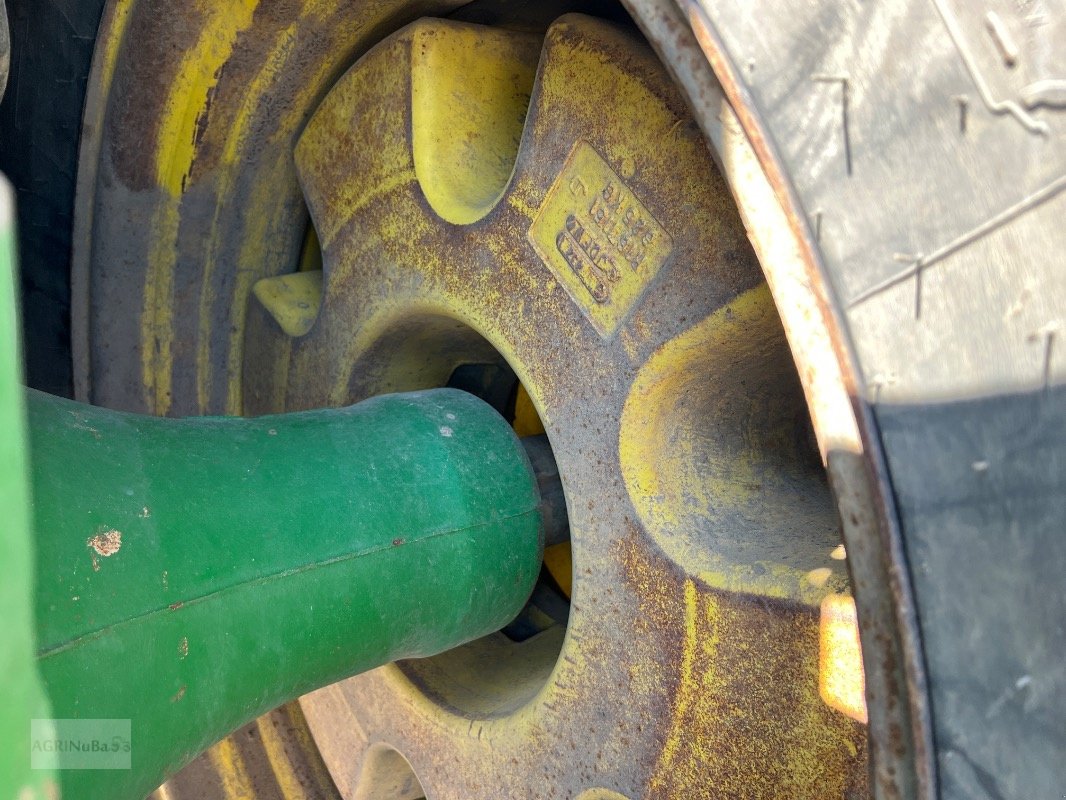 Traktor of the type John Deere 8330 AutoPowr, Gebrauchtmaschine in Prenzlau (Picture 13)