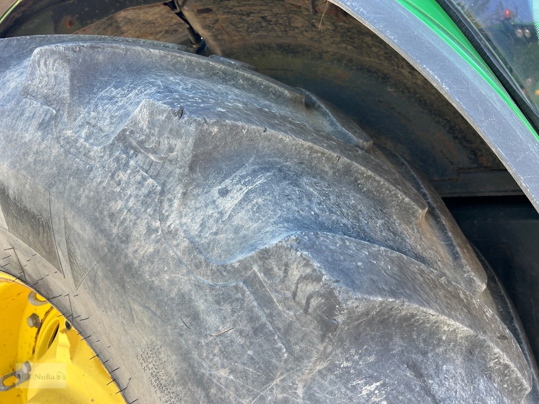 Traktor of the type John Deere 8330 AutoPowr, Gebrauchtmaschine in Prenzlau (Picture 14)