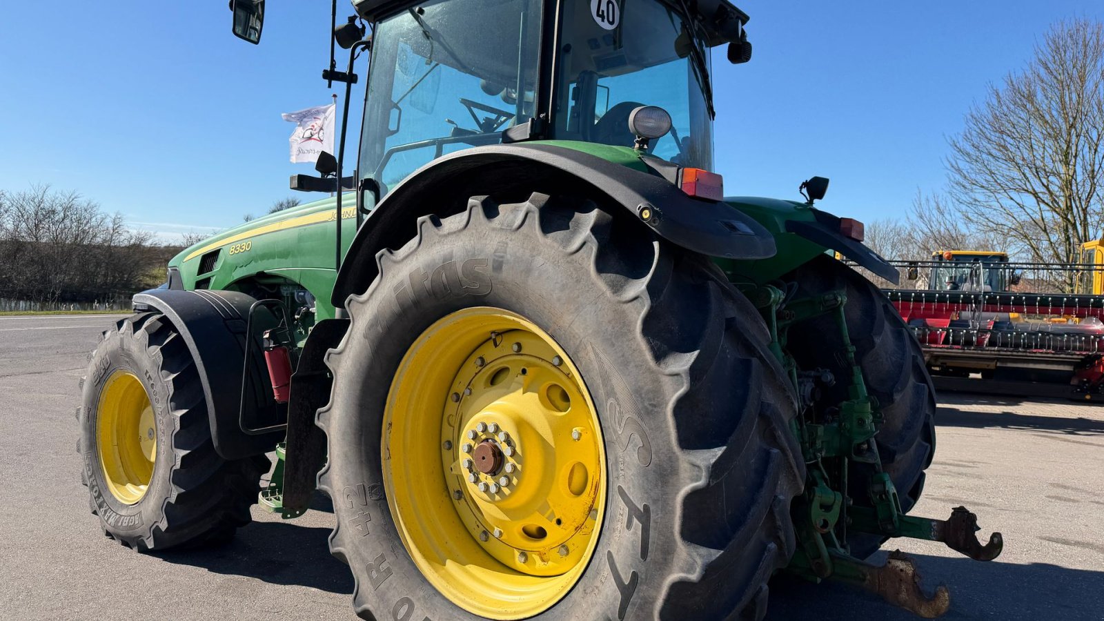 Traktor от тип John Deere 8330 AUTOTRACK READY!, Gebrauchtmaschine в Nørager (Снимка 7)