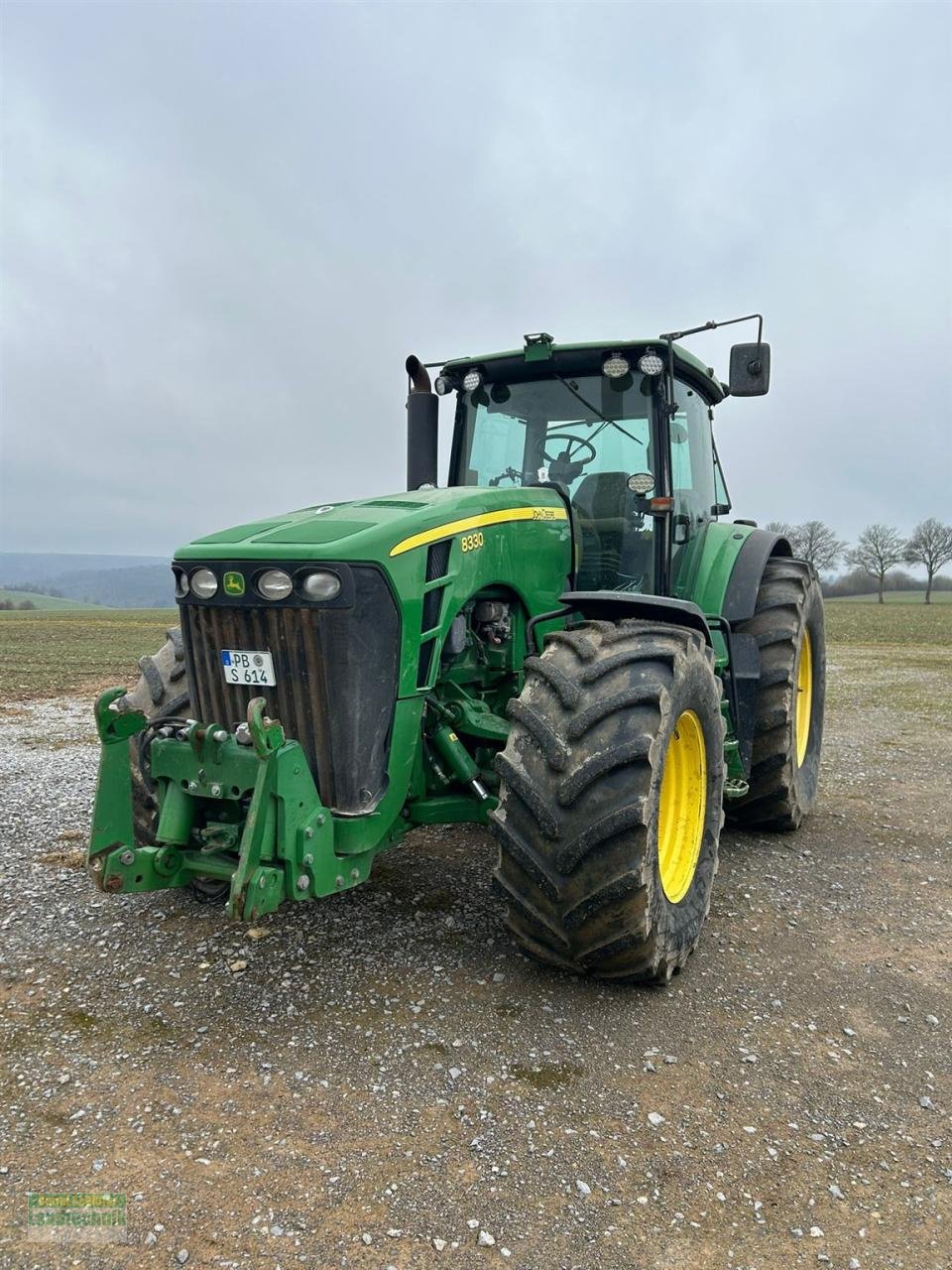 Traktor типа John Deere 8330 Getriebe neu., Gebrauchtmaschine в Büren (Фотография 2)