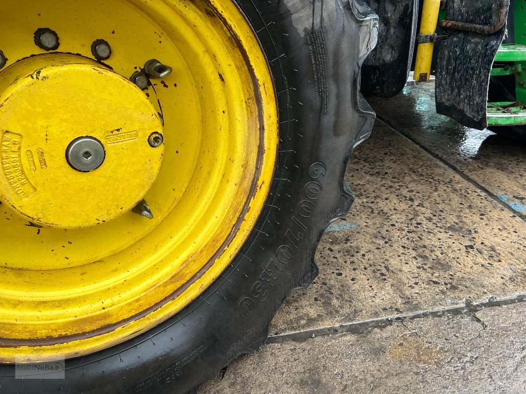 Traktor типа John Deere 8330, Gebrauchtmaschine в Prenzlau (Фотография 10)