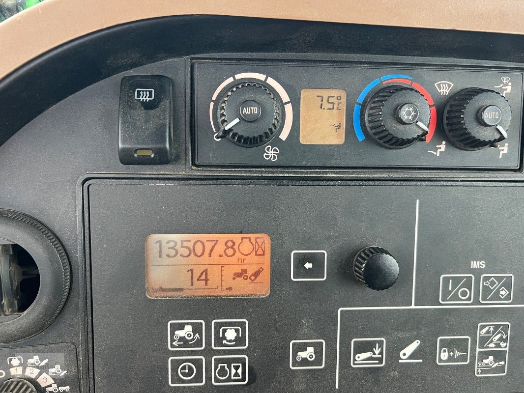 Traktor типа John Deere 8330, Gebrauchtmaschine в Prenzlau (Фотография 19)