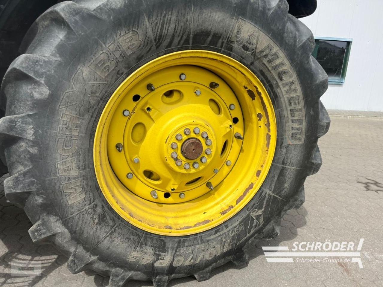 Traktor del tipo John Deere 8335 R AUTOPOWER + ZWILLINGSBEREIFUNG, Gebrauchtmaschine In Leizen (Immagine 5)