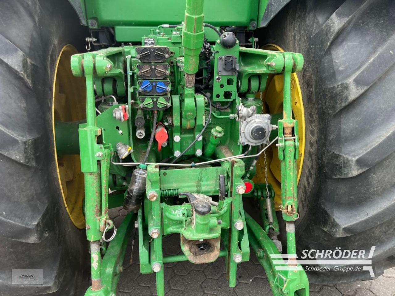 Traktor del tipo John Deere 8335 R AUTOPOWER + ZWILLINGSBEREIFUNG, Gebrauchtmaschine In Leizen (Immagine 10)