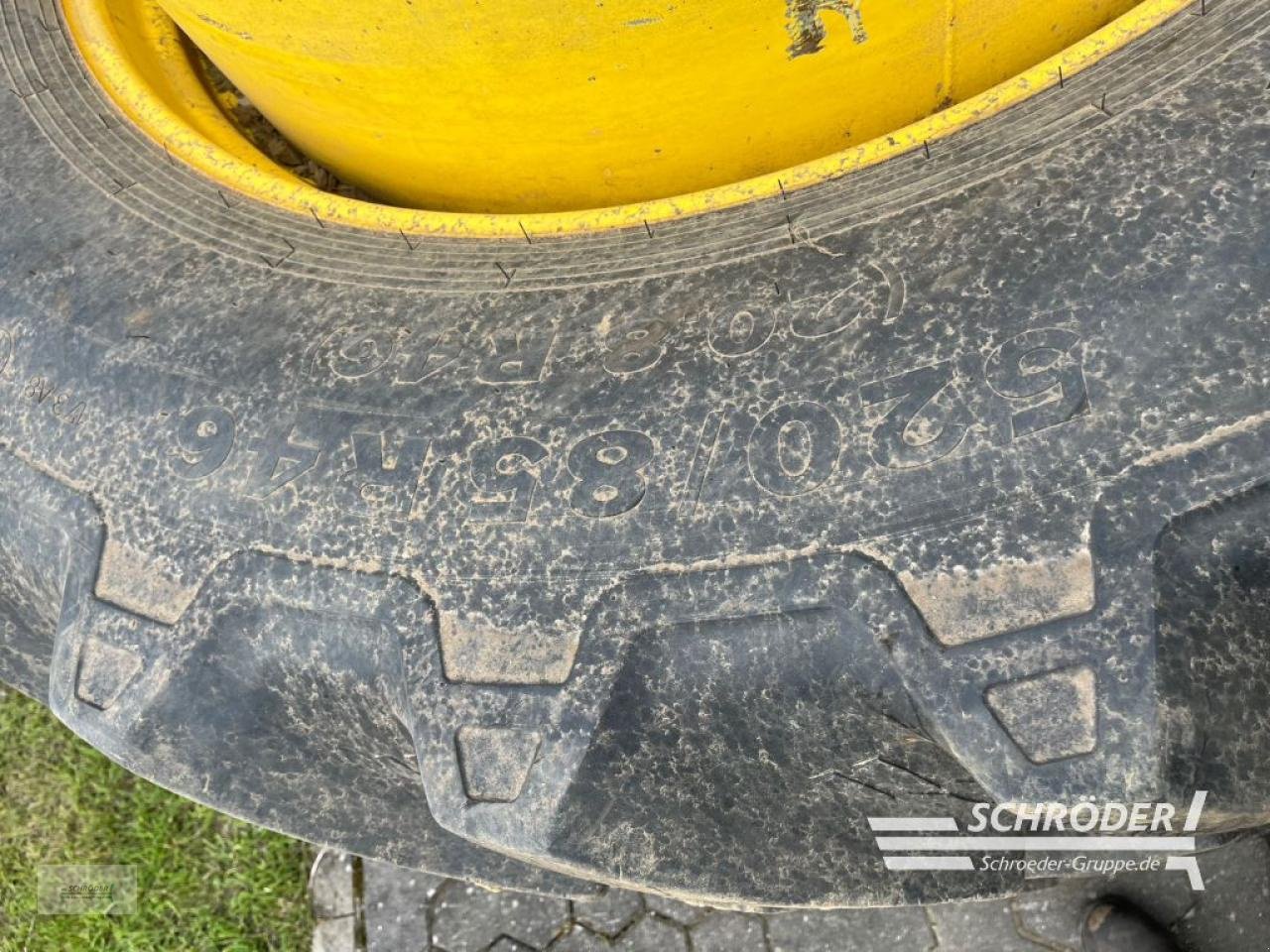 Traktor del tipo John Deere 8335 R AUTOPOWER + ZWILLINGSBEREIFUNG, Gebrauchtmaschine In Leizen (Immagine 25)