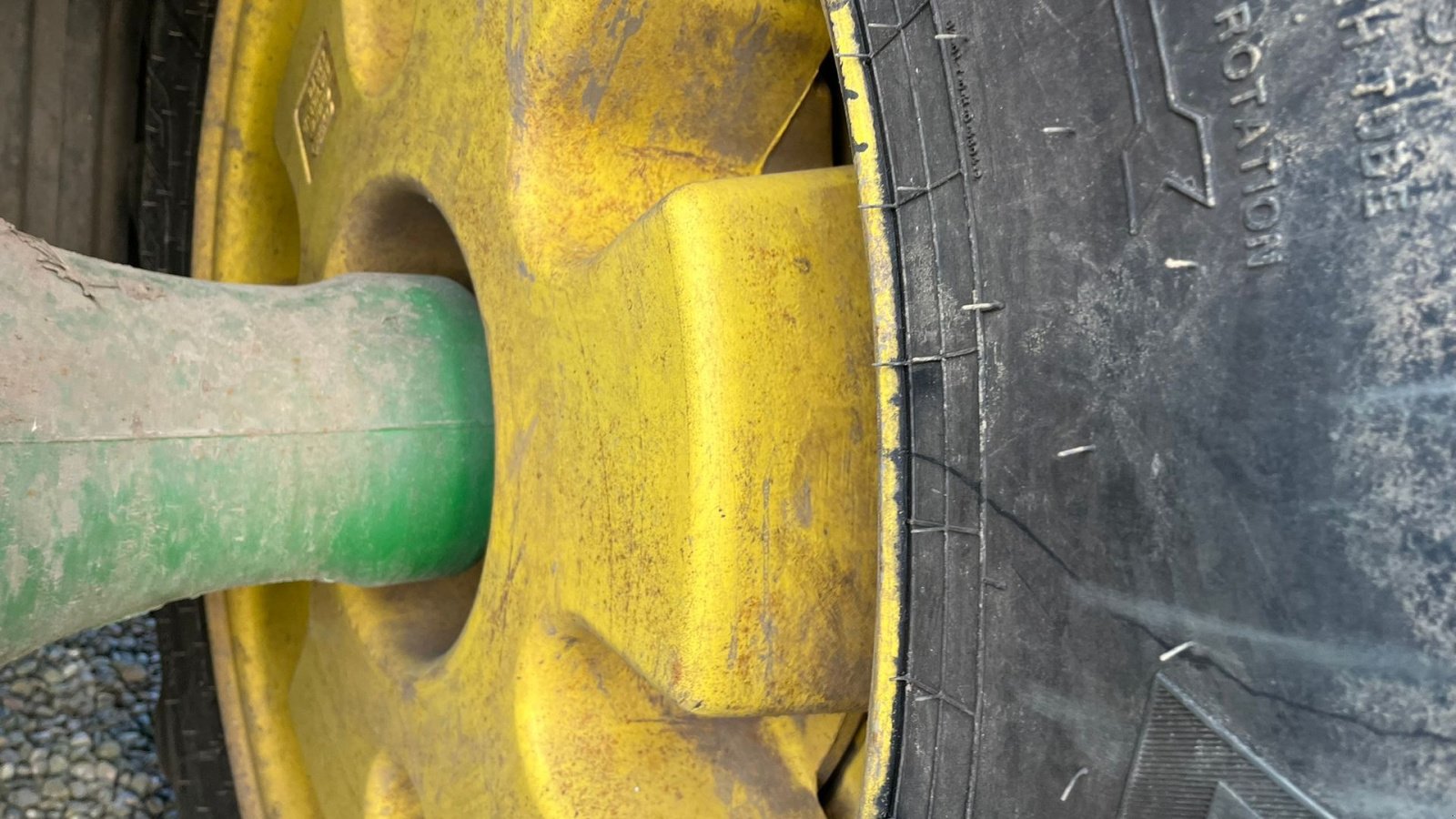 Traktor des Typs John Deere 8335R IVT-AutoPower med frontlift, Gebrauchtmaschine in Lintrup (Bild 21)