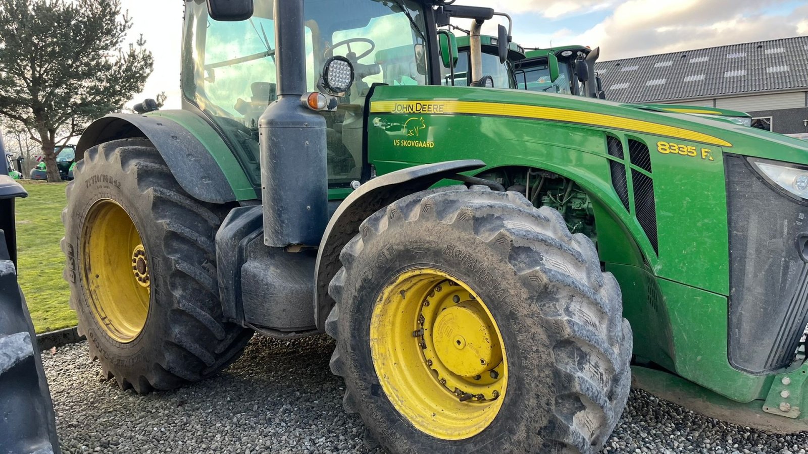 Traktor des Typs John Deere 8335R IVT-AutoPower med frontlift, Gebrauchtmaschine in Lintrup (Bild 24)