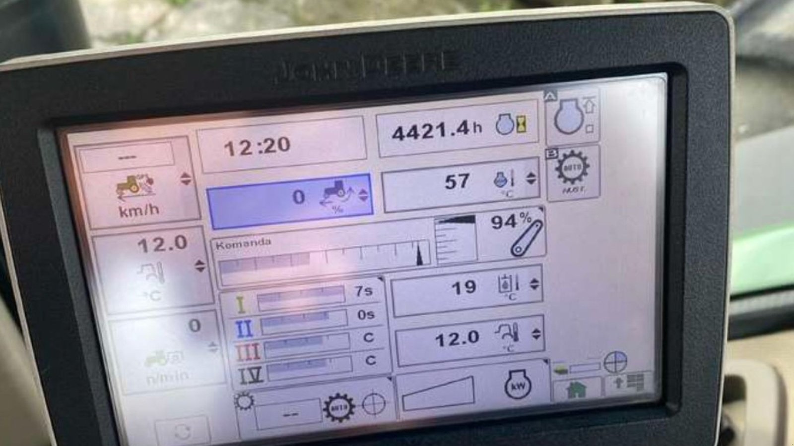 Traktor Türe ait John Deere 8335R KUN 4.425 timer! Auto steer ready. Luftbremser., Gebrauchtmaschine içinde Kolding (resim 6)