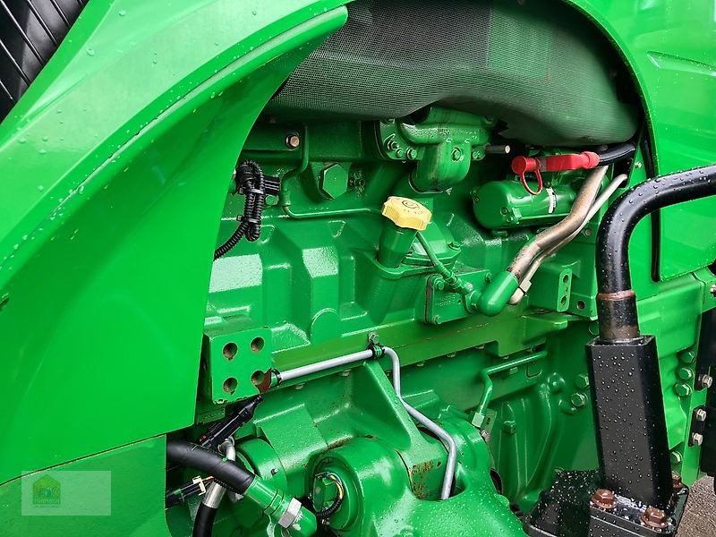 Traktor typu John Deere 8335R *Powr Shift*, Gebrauchtmaschine w Salsitz (Zdjęcie 23)