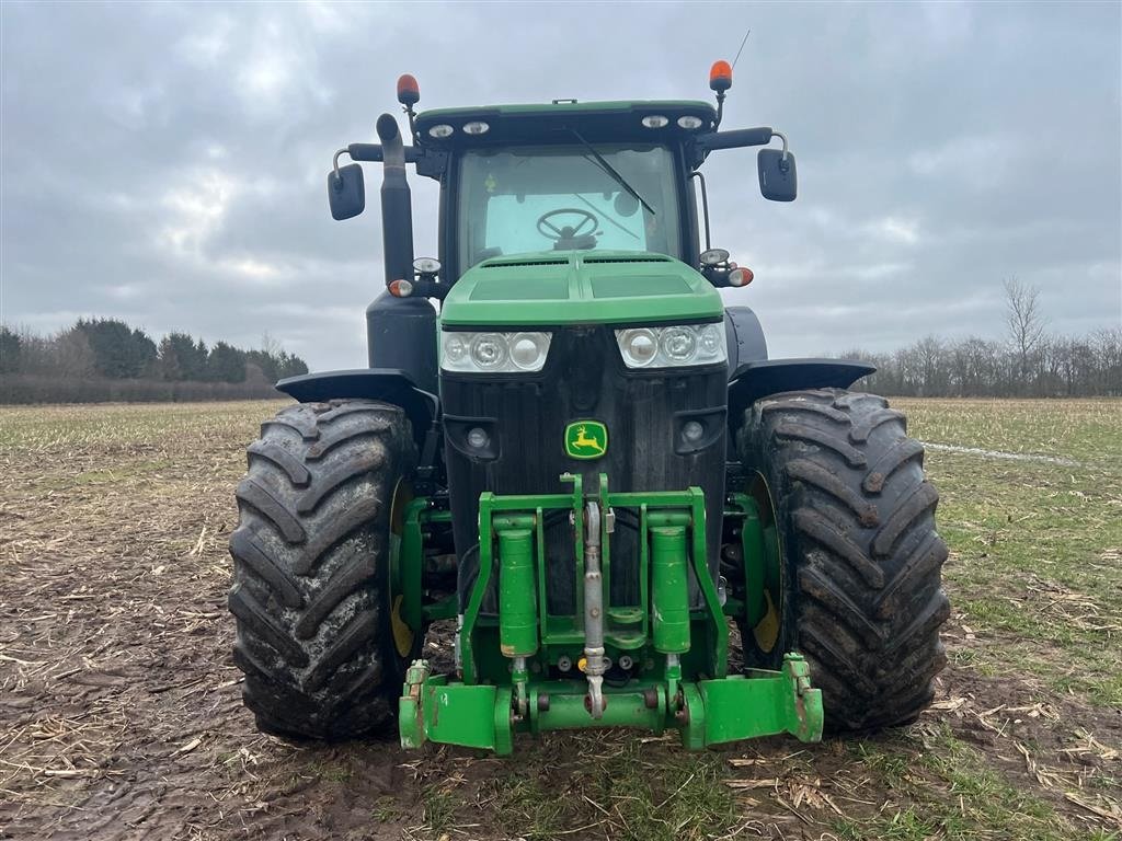 Traktor del tipo John Deere 8335R, Gebrauchtmaschine en Tønder (Imagen 10)