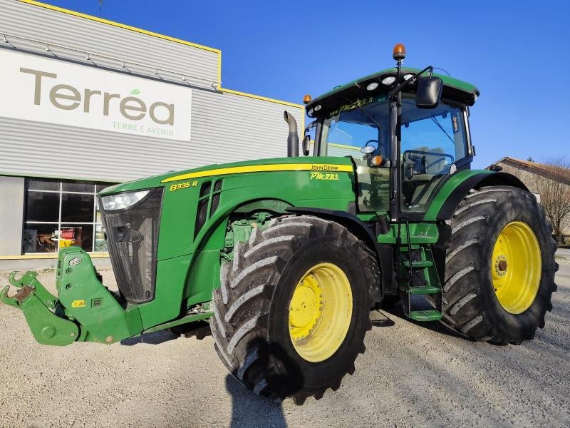 Traktor типа John Deere 8335R, Gebrauchtmaschine в CHAUMESNIL (Фотография 1)