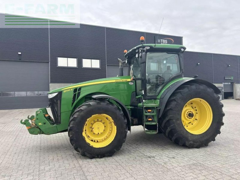 Traktor za tip John Deere 8335r, Gebrauchtmaschine u RANDERS SV (Slika 1)