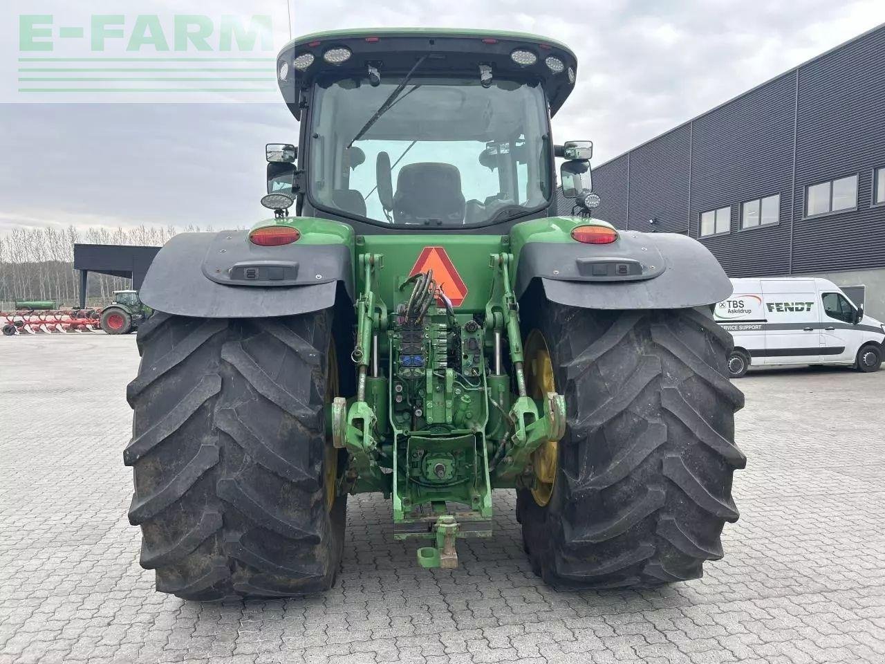 Traktor za tip John Deere 8335r, Gebrauchtmaschine u RANDERS SV (Slika 8)