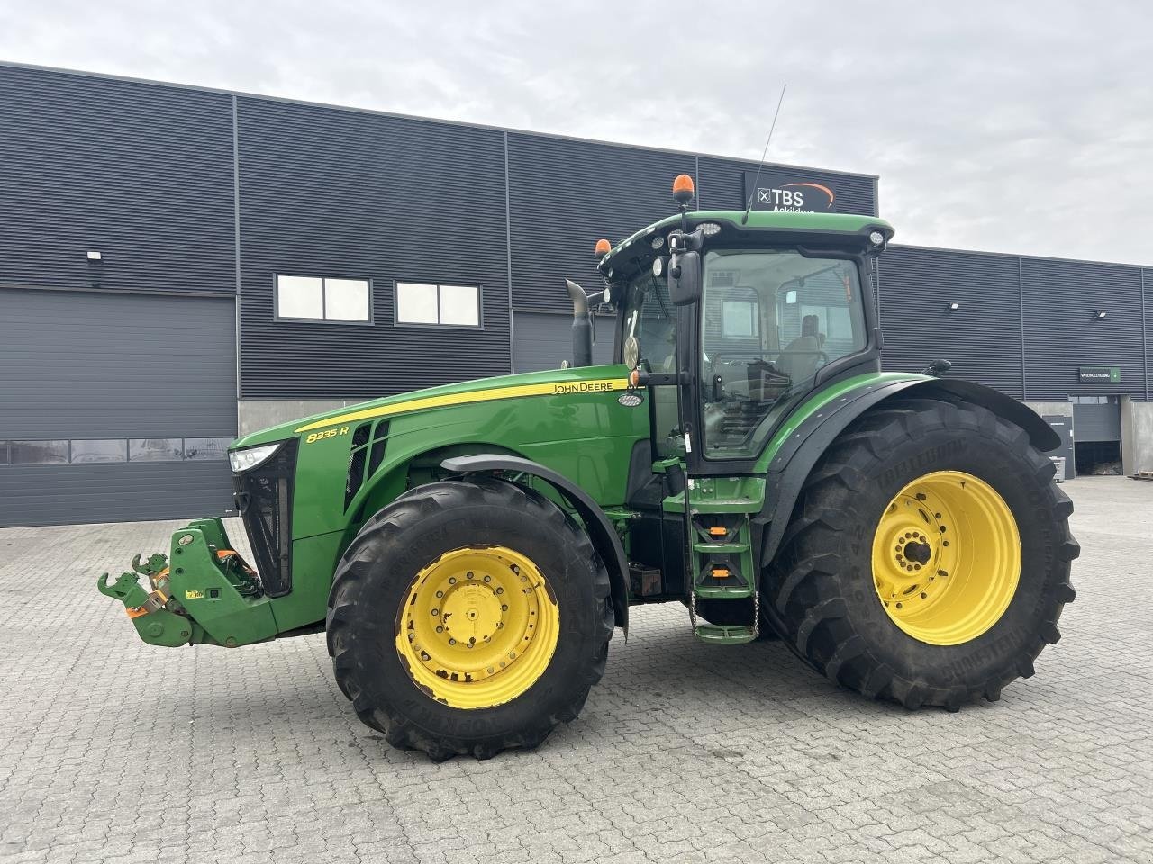 Traktor typu John Deere 8335R, Gebrauchtmaschine w Randers SV (Zdjęcie 1)