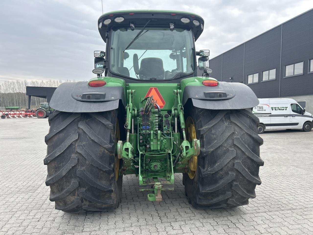 Traktor typu John Deere 8335R, Gebrauchtmaschine w Randers SV (Zdjęcie 8)