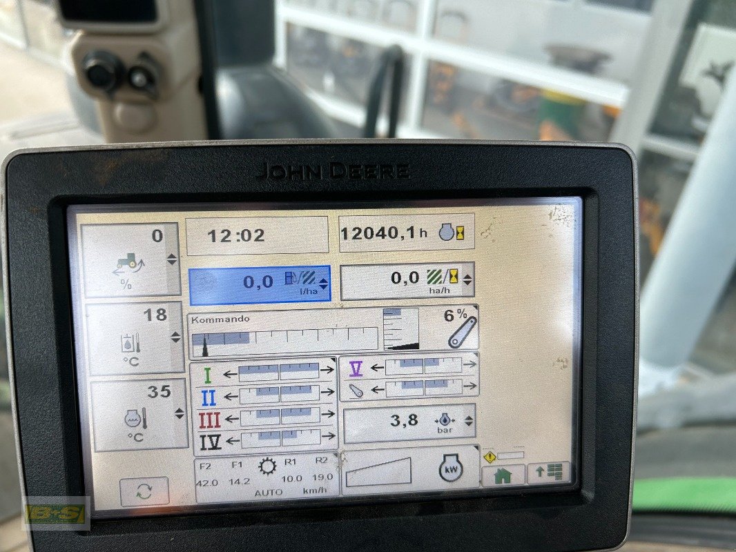 Traktor от тип John Deere 8335R, Gebrauchtmaschine в Grabow (Снимка 10)