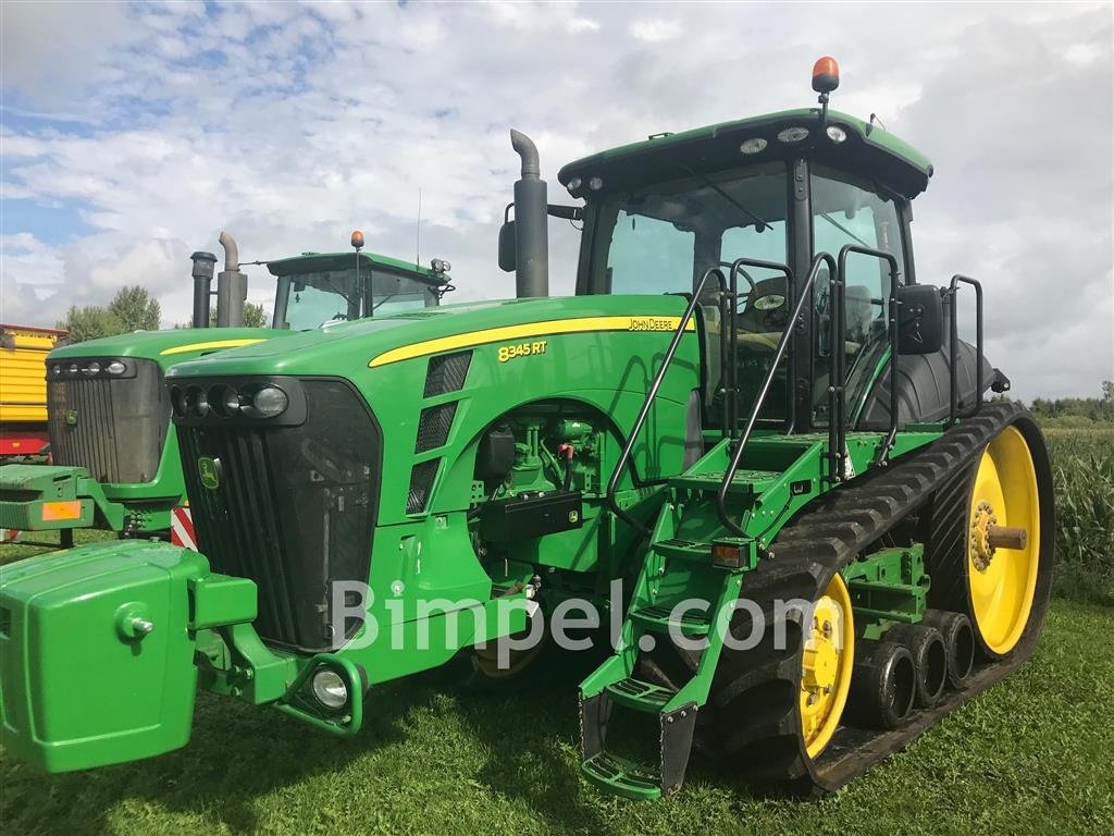Traktor типа John Deere 8345 RT med bælter luft afjedret undervogn og frontlift, Gebrauchtmaschine в Tønder (Фотография 4)